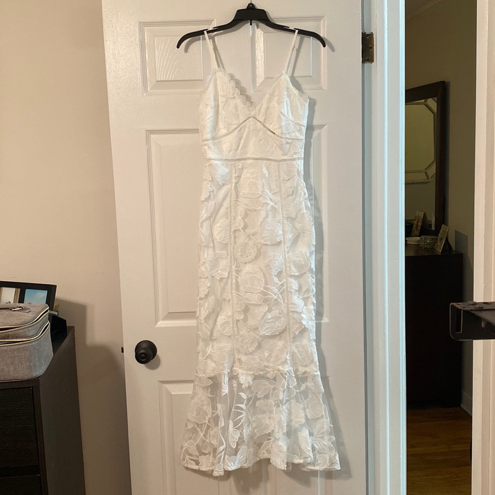 White mermaid dress